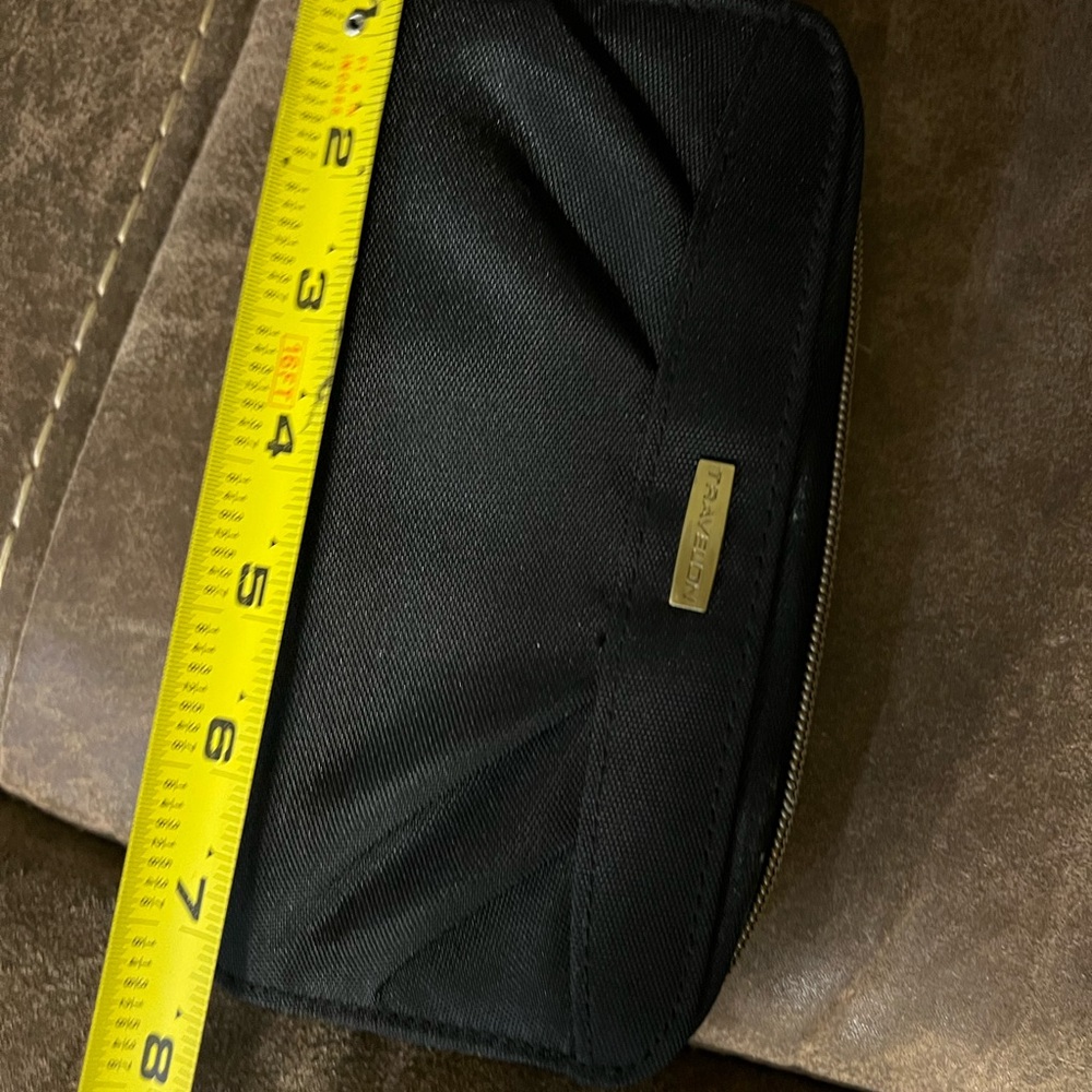 Prada Black Wallet Luxurious Leather Design